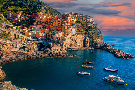 Manarola, one of the fisherman seaside town in cinque terre, La Spezia in Italy