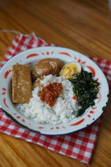 rice with egg, chicken and braised tempeh