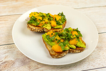 dinner toast fresh healthy avocado mango veggie snack