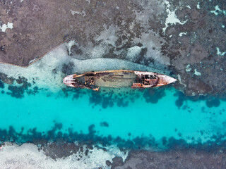 Shipwreck remote blue water tropical remote in Australia