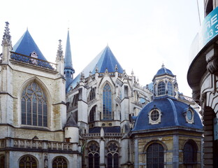 Naklejka premium Historical Cathedral in Downtown Brussels, the Capital of Belgium
