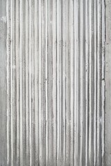 ミニマリズムな縦の白いラインパターンの縦画像