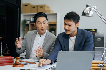 Lawyer and businessman or judge Consult with clients, legal and legal services.