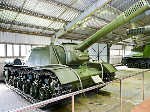 MUSEUM KUBINKA, MOSCOW, RUSSIA - Aug 23, 2014: Soviet anti tank self-propelled unit SU-152