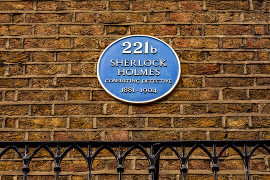 Plate with detective Sherlock Holmes name on Baker street 221b, London, UK