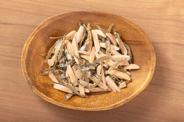 アーモンド小魚