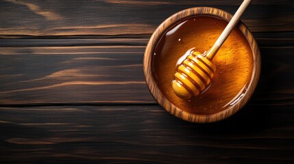 Organic Luxury: Pure Manuka Honey with Honey Dipper on Dark Wooden Surface