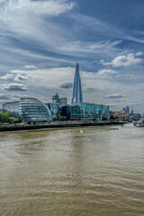 Obraz premium London: A stunning blend of historic charm and modern elegance, with iconic landmarks and vibrant culture