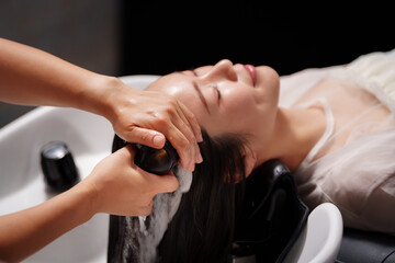 ヘッドスパイメージ