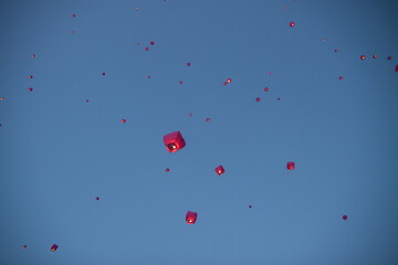 Flying lanterns in the sky