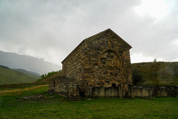 Obraz premium church in the mountains