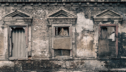 Fototapeta premium old abandoned house in Ukraine Donbass Donetsk