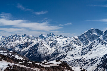 Obraz premium snow covered mountains