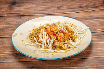 Pad thai - noodle with shrimps