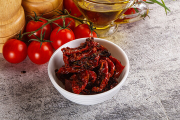 Homemade dry tomatoes with oil