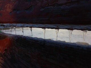 icicle in abstraction
