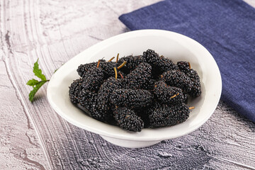 Juicy sweet mulberry in the bowl