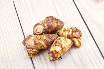 Natural organic raw ginger root