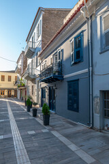 Obraz premium greece old capital nafplion streets shops churches castle and colorful houses quiet hours tourist destination