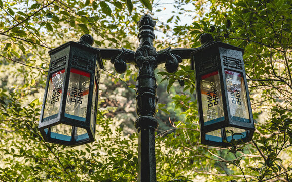 Korean Lamp post