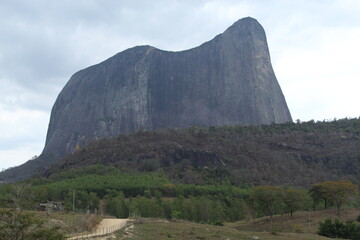 pedra da fortaleza, nova venecia, espirito santo 