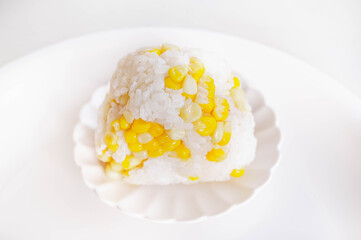 コーンおにぎり