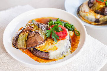 賀茂なすのバター醤油焼き　チーズがけ