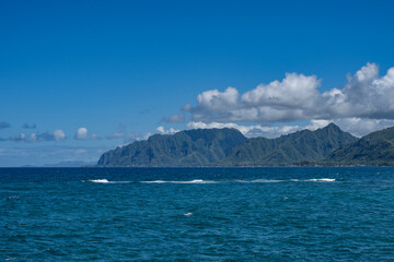 Lāʻie Point State Wayside，Oahu, Hawaii. Koʻolau Range is a name given to the dormant fragmented remnant of the eastern or windward shield volcano of the Hawaiian island of O
