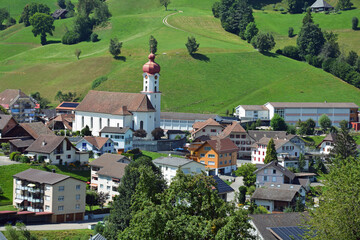 Blick auf das Dorf Luthern im Kanton Luzern, Schweiz