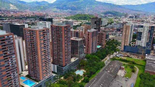 Video a&eacute;reo sobre la ciudad de Medell&iacute;n, Colombia