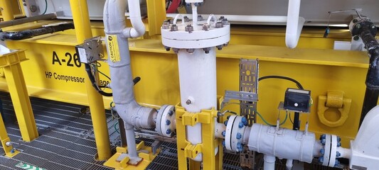 Oil and gas processing platform FPSO