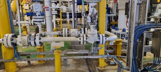 Oil and gas processing platform FPSO