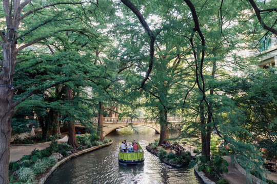 Riverboat on the San Antonio River Walk, San Antonio, Texas, United States of America.