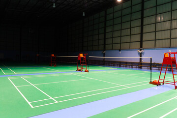 Bilton batting court net indoor stadium green badminton court Used for exercise and competition.