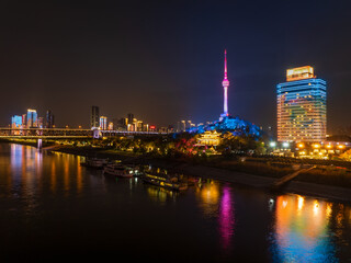 Naklejka premium Skyline view of Wuhan City landmark