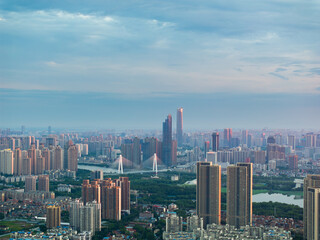 Obraz premium Skyline view of Wuhan City landmark
