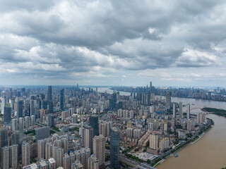 Fototapeta premium Skyline view of Wuhan City landmark