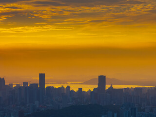 Fototapeta premium Skyline view of Wuhan City landmark