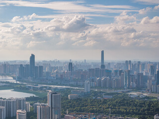 Fototapeta premium Skyline view of Wuhan City landmark