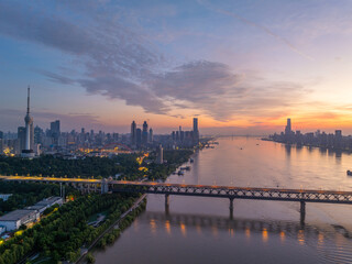 Fototapeta premium Skyline view of Wuhan City landmark