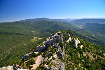 Chateau de Peyrepertuse, a Cathar castle, Languedoc, France  ペルペルテューズ城　フランス