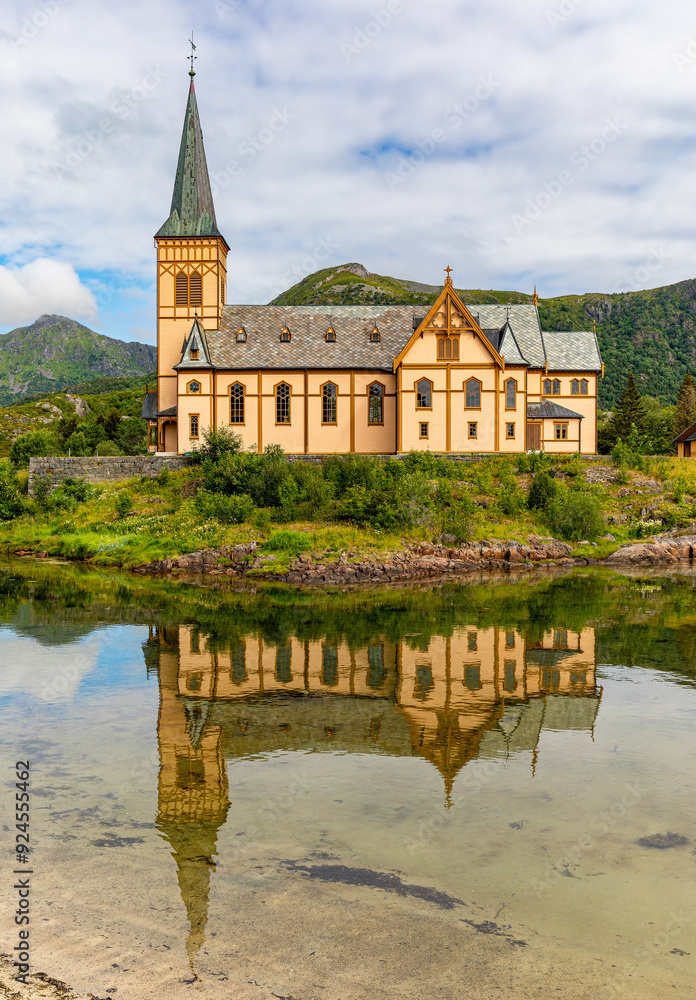 Sticker The Lofoten Cathedral Vagan Church in Kabelvag (Lofoten, Norway)