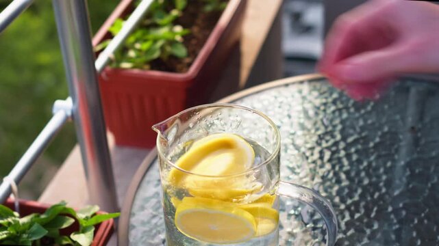 Preparation of homemade lemonade