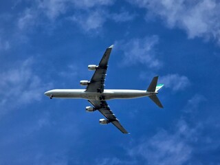  plane  in flight.