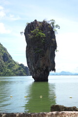 bond island