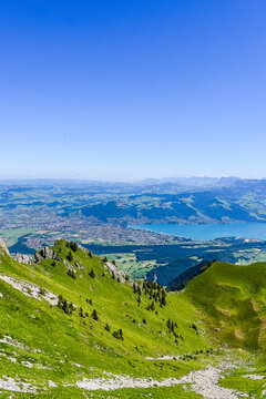 Stockhorn, Aussichtspunkt, Alpen, Thunersee, Thun, Wanderweg, Bergwiese, Bergkr&auml;uter, Bergbahn, Hinterstockensee, Wandern, Klettern, Berner Oberland, Simmental, Kanton Bern, Sommer, Schweiz