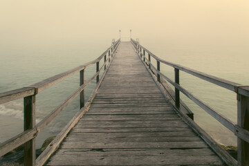 Naklejka premium Follow the path