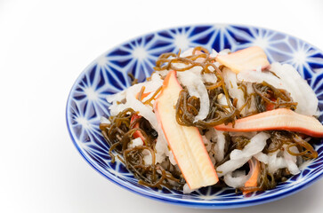 中華イカともずくの梅酢和え