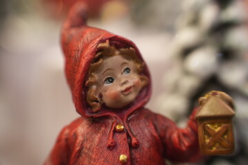 Porzellanfigur Kind