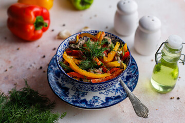 Salad with beef tongue slices and colorful vegetables.